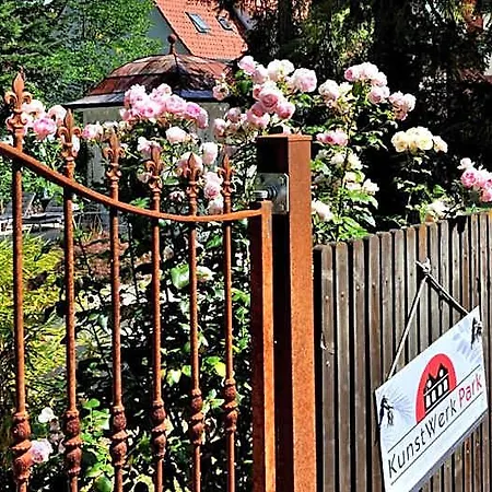 Kunstwerk B Hotel 3*