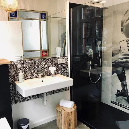 Kunstwerk B 酒店 特罗辛根
